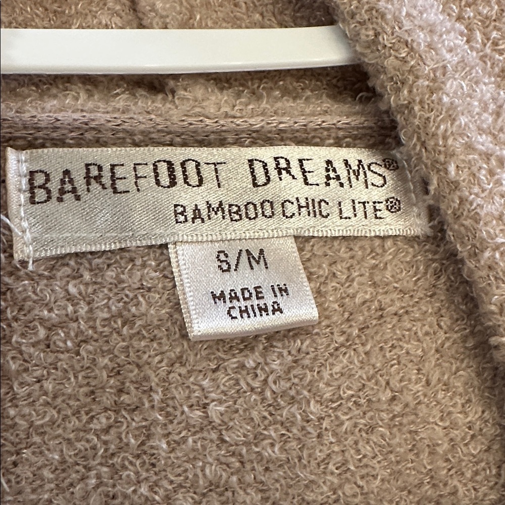 EUC Barefoot Dreams Tan Open Front Sweater - Picture 3 of 3